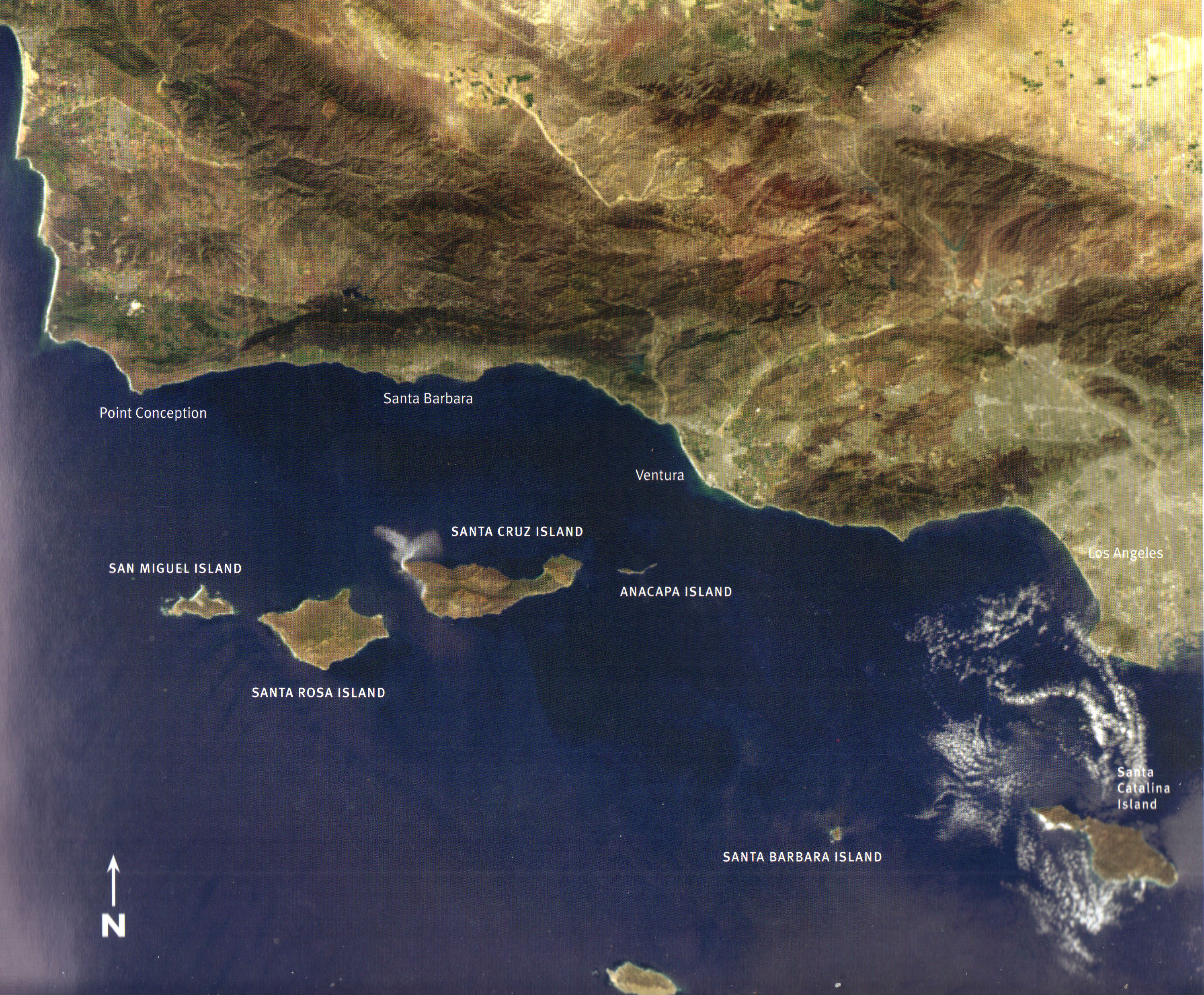 SATELITTE VIEW OF THE ISLANDS FROM SATELLITE